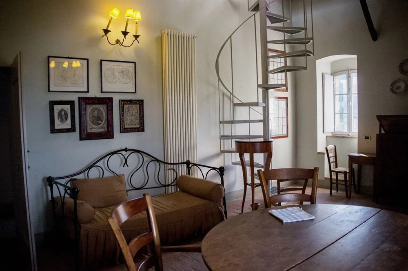 Castello Del Poggiarello Di Stigliano