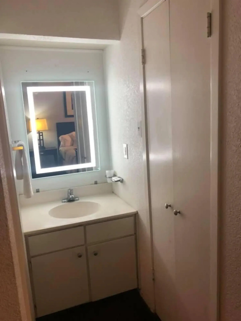 Ranch House Inn and Suites