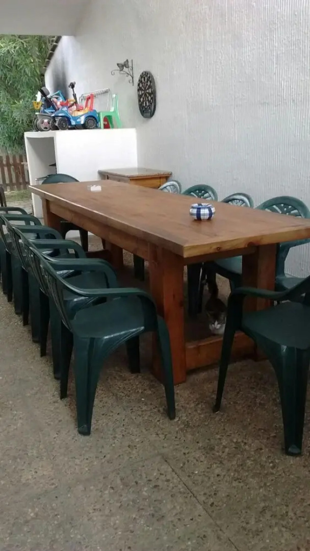 Villa With 5 Bedrooms in Valdecaballeros, With Wonderful Mountain View, Private Pool, Enclosed Garden