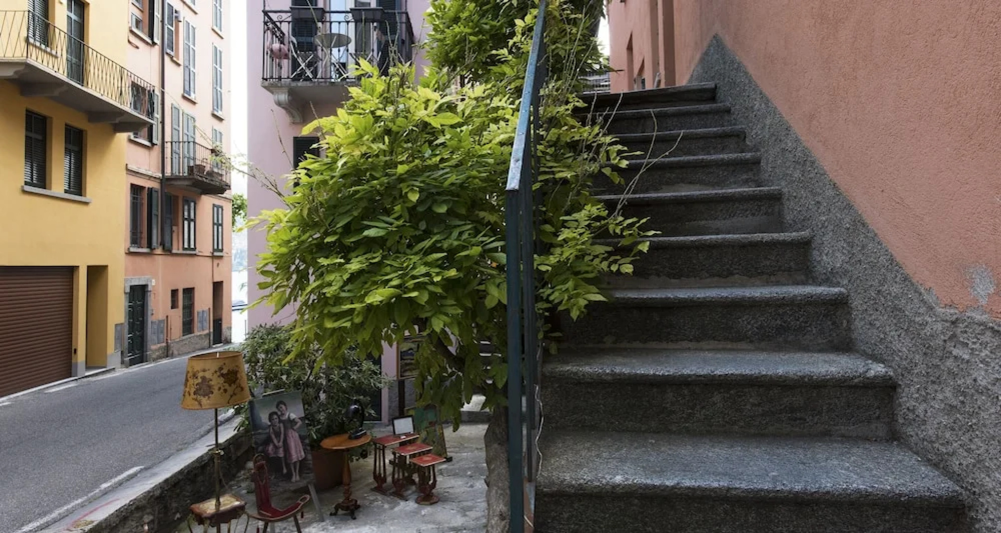 Altido Wood and White With Lake View