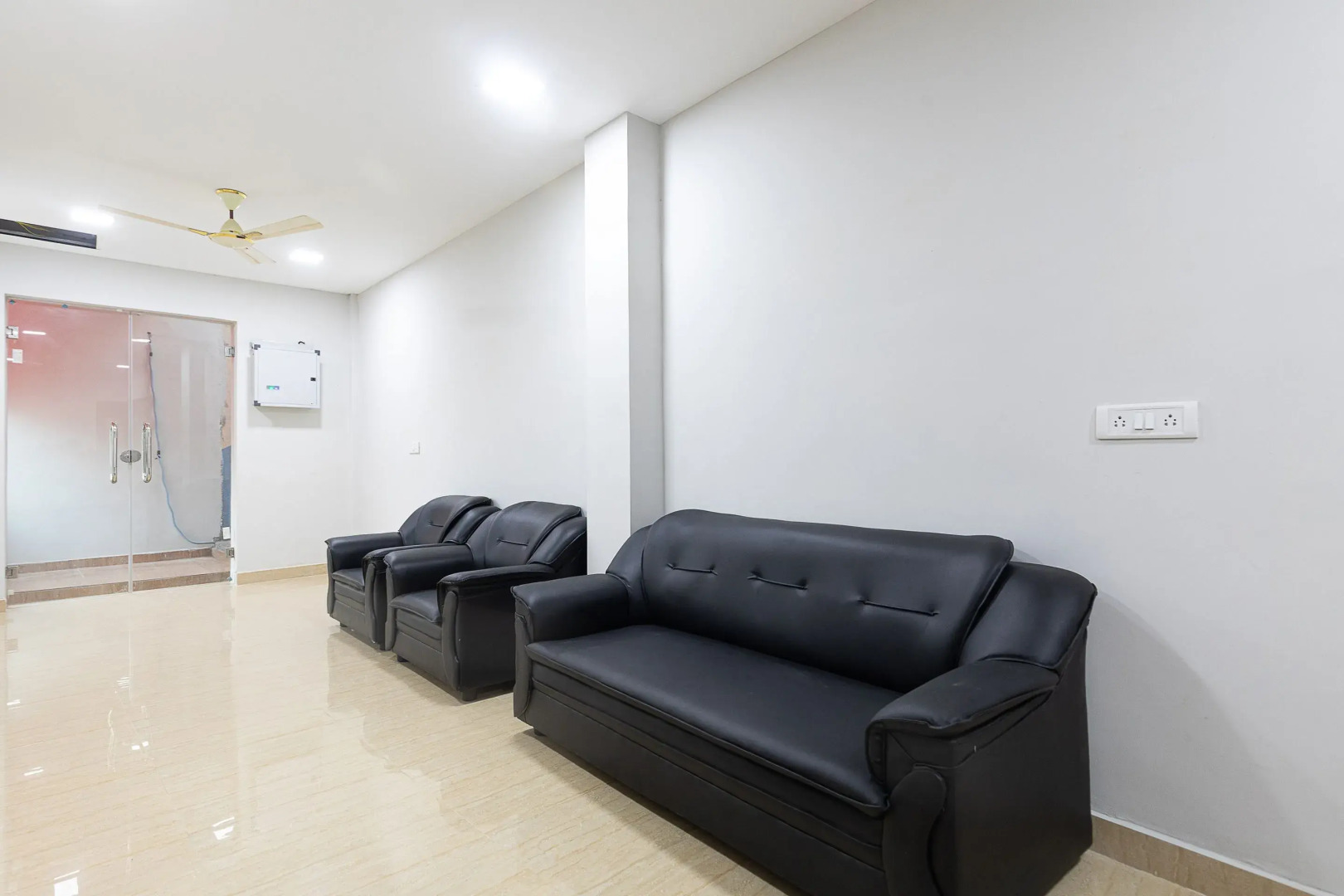 Capital O 39352 Nestle Inn