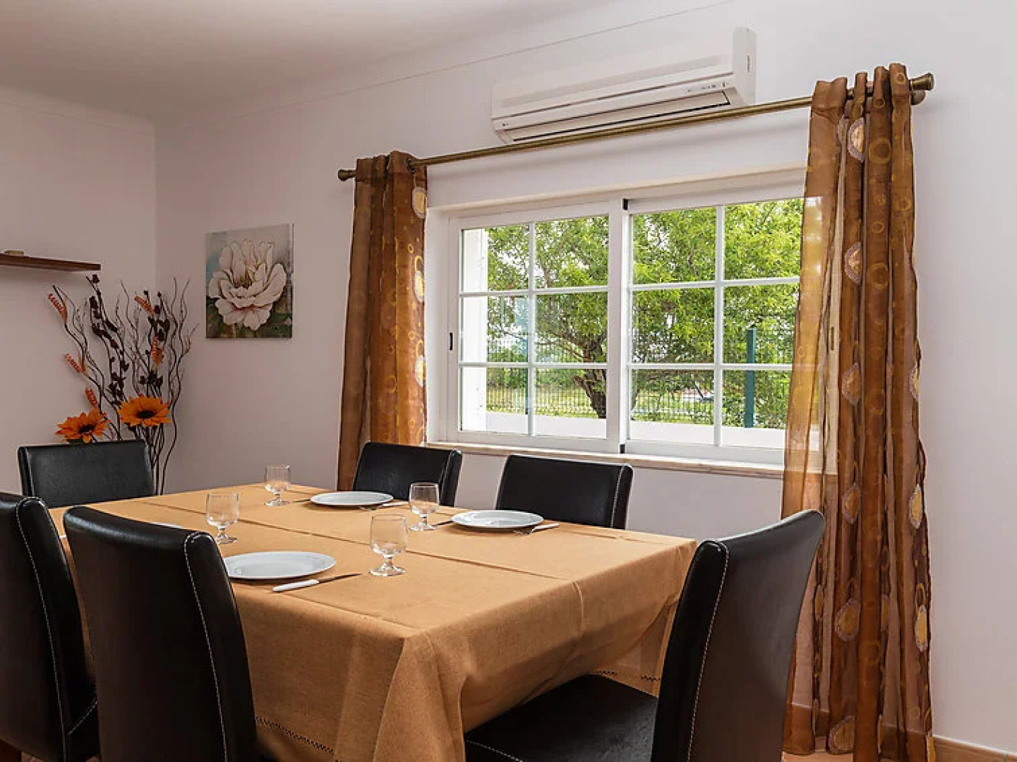 Villa Casa das Amendoeiras