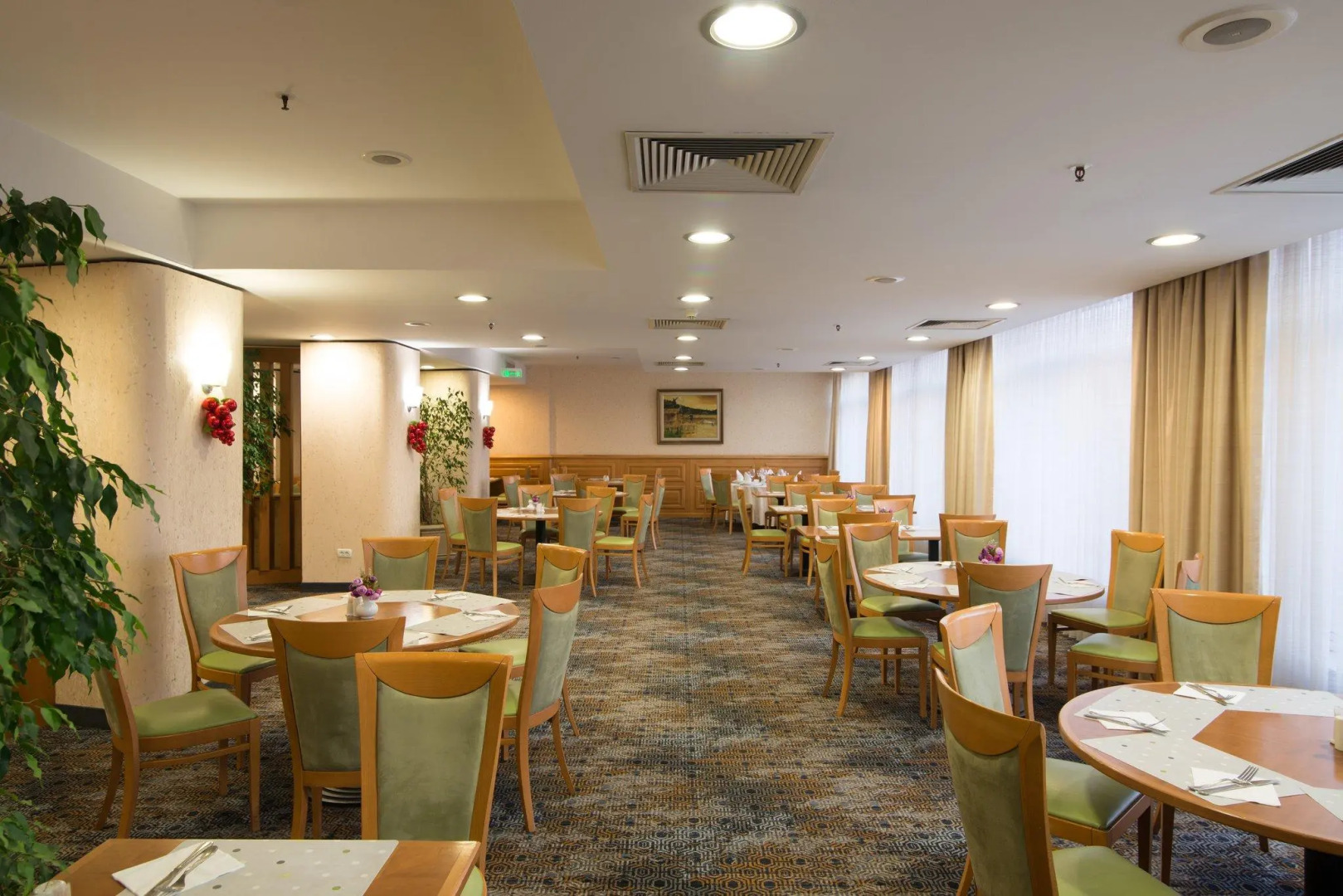 Holiday Inn Skopje by IHG