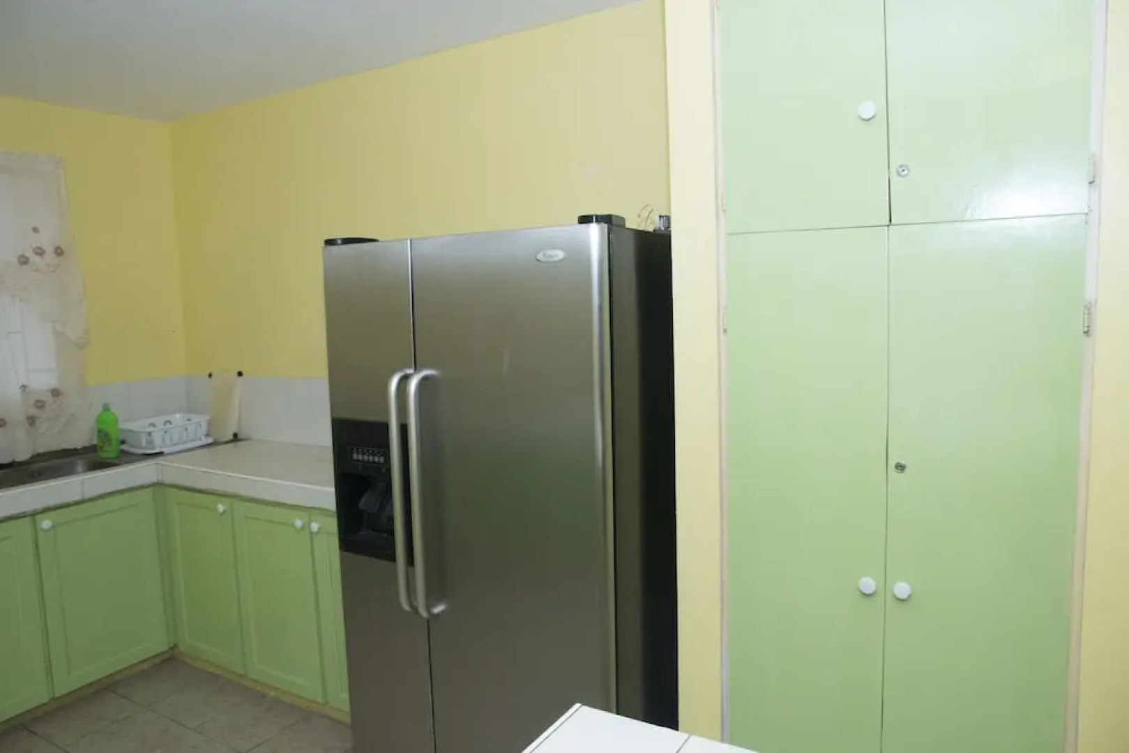 3 Bedroom Holiday Apartment