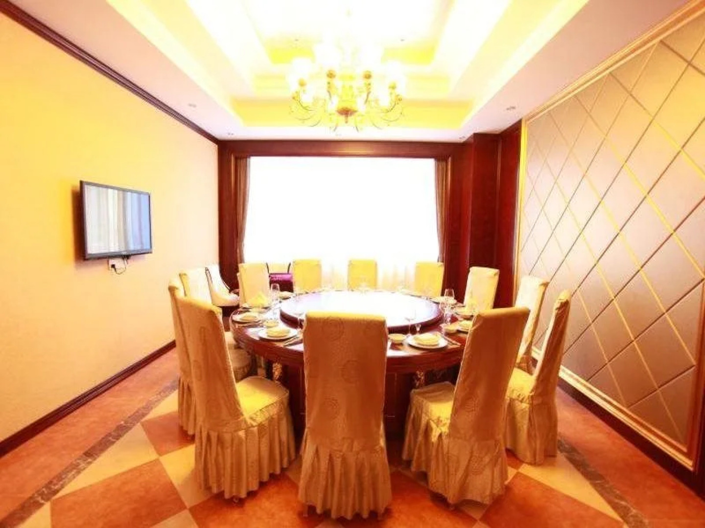 Mingcheng Fangzhou Hotel