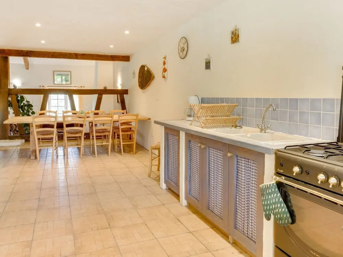 Secluded Holiday Home in Lacapelle-biron With Swimming Pool