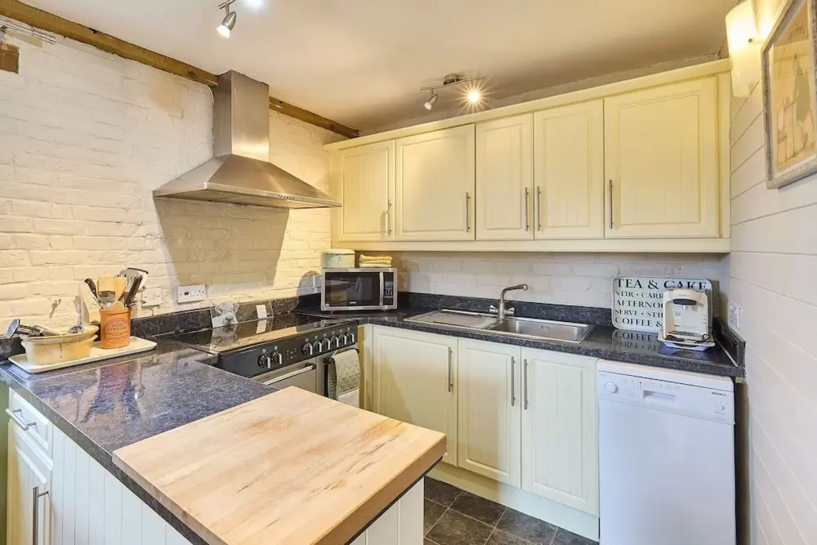 Host Stay Granary Barn