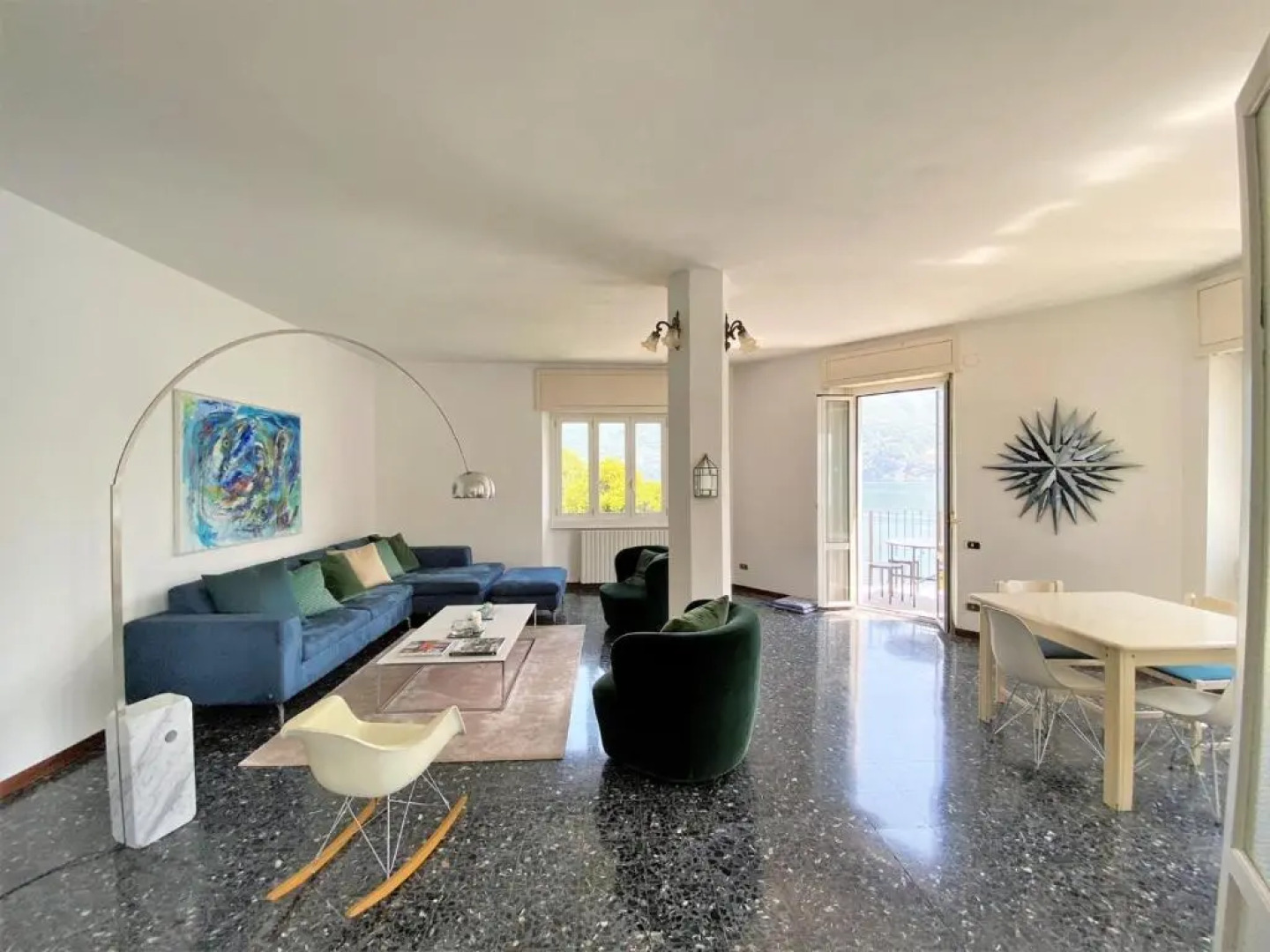 Large Apartment 200 m2 Fantastic View on Lake Como