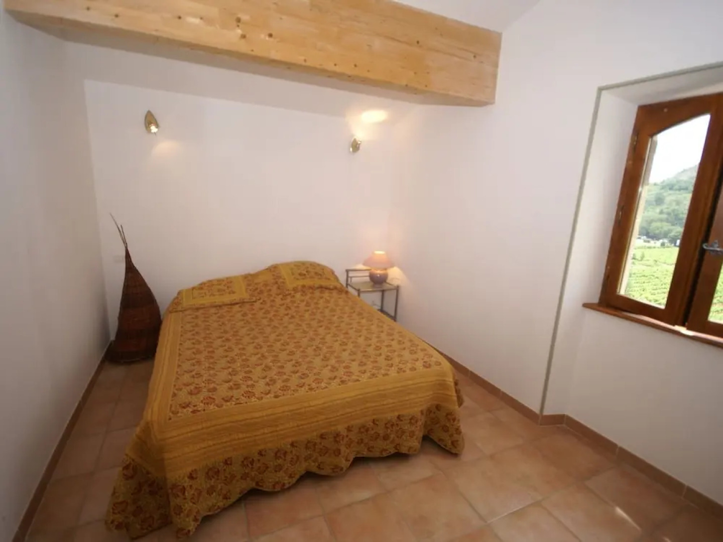 Natural stone house in stunning location with small beach at 300 metres