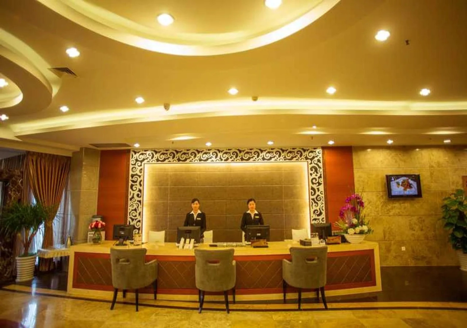 Universal House Hotel