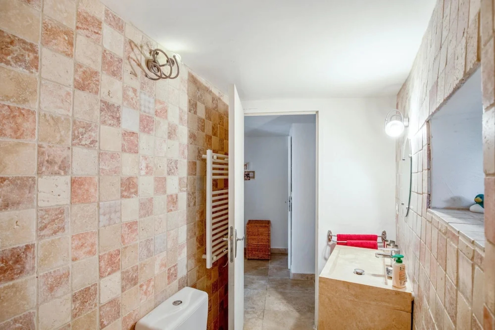 House With 3 Bedrooms in Bonnieux, With Wonderful City View and Wifi