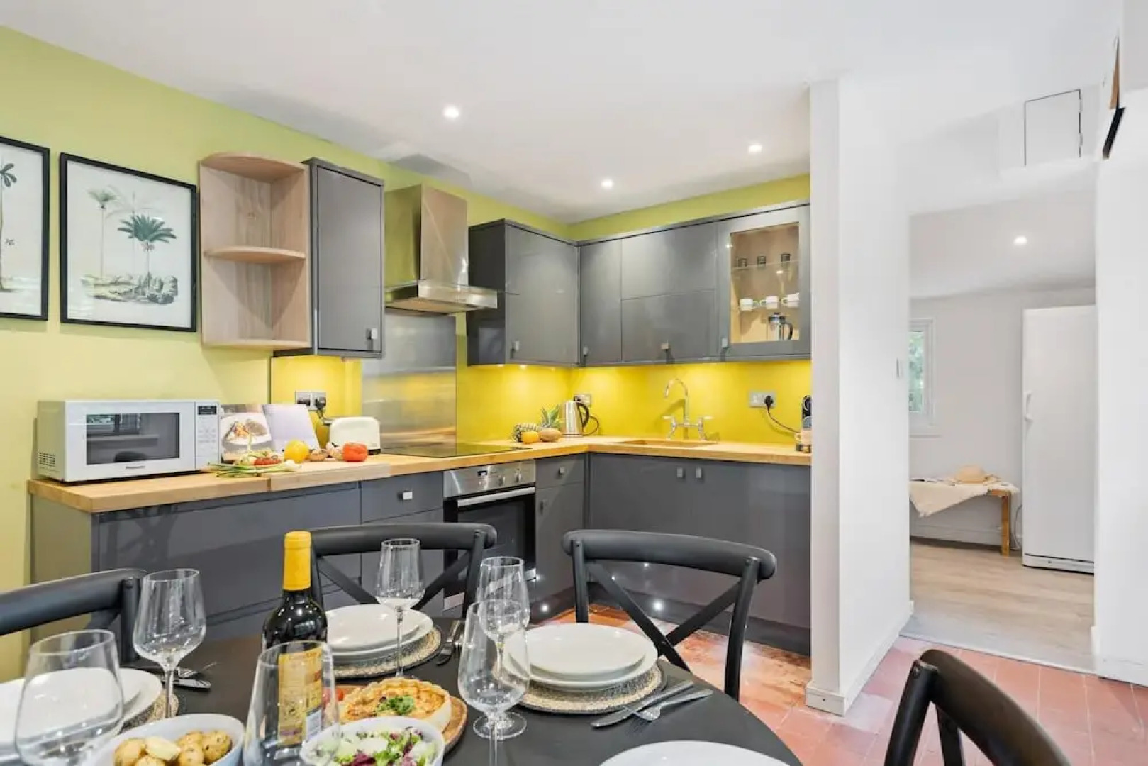 Bramblewood - Cosy Chic hot tub Close to Beach