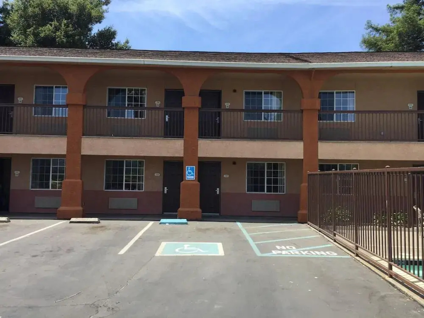 Surestay Hotel By Best Western Ukiah