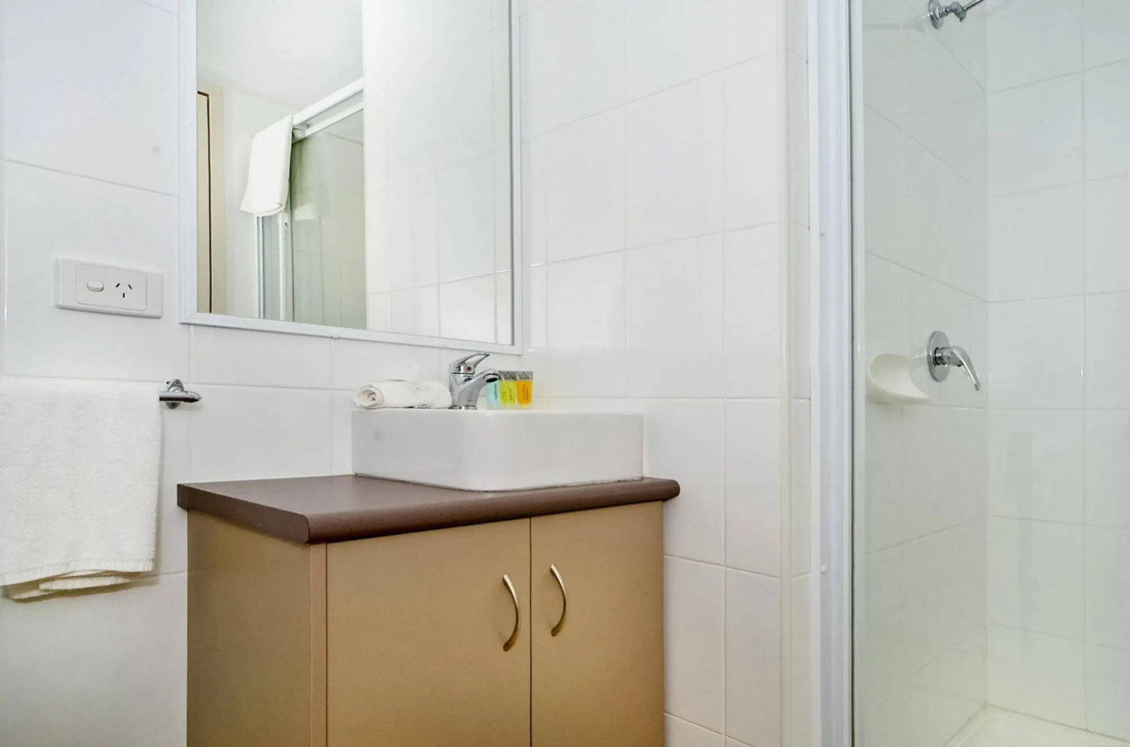 Collie Heights Motel Apartments