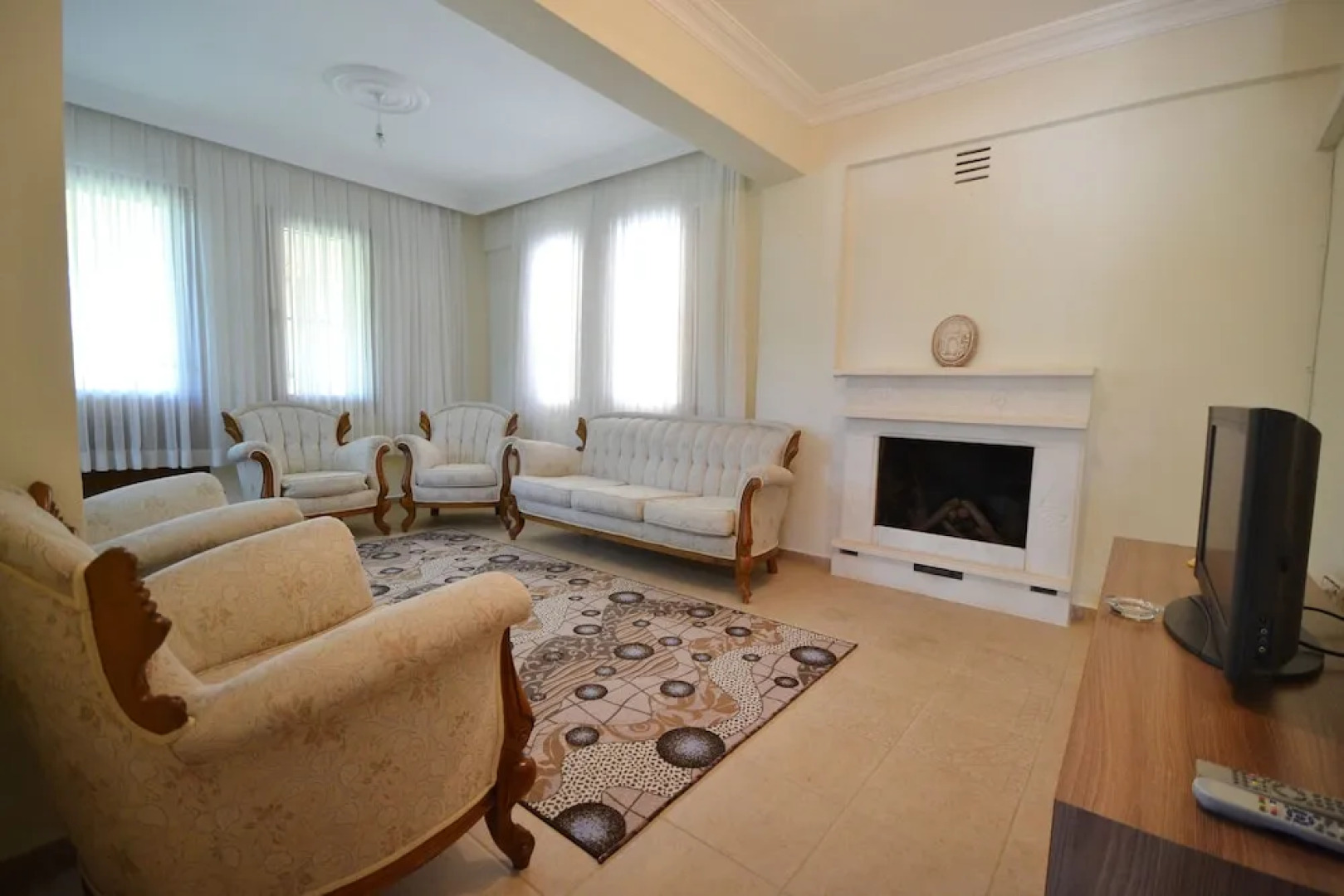 KAY8300 Villa Arican 3 Bedrooms