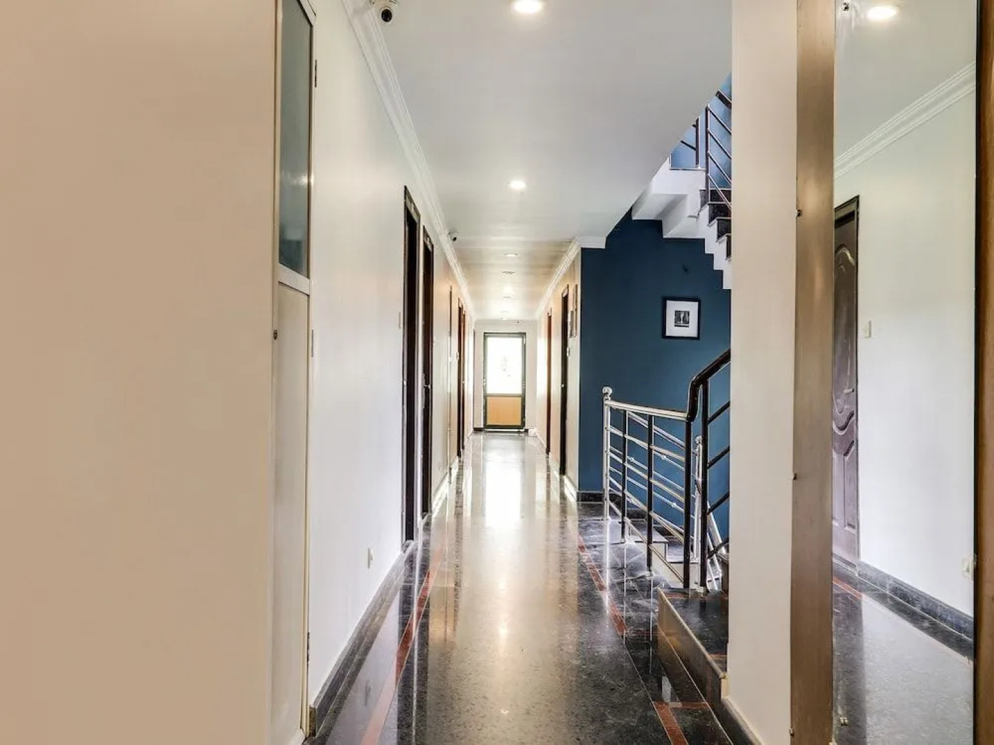 SilverKey Executive Stays 45762 Accadia Residency