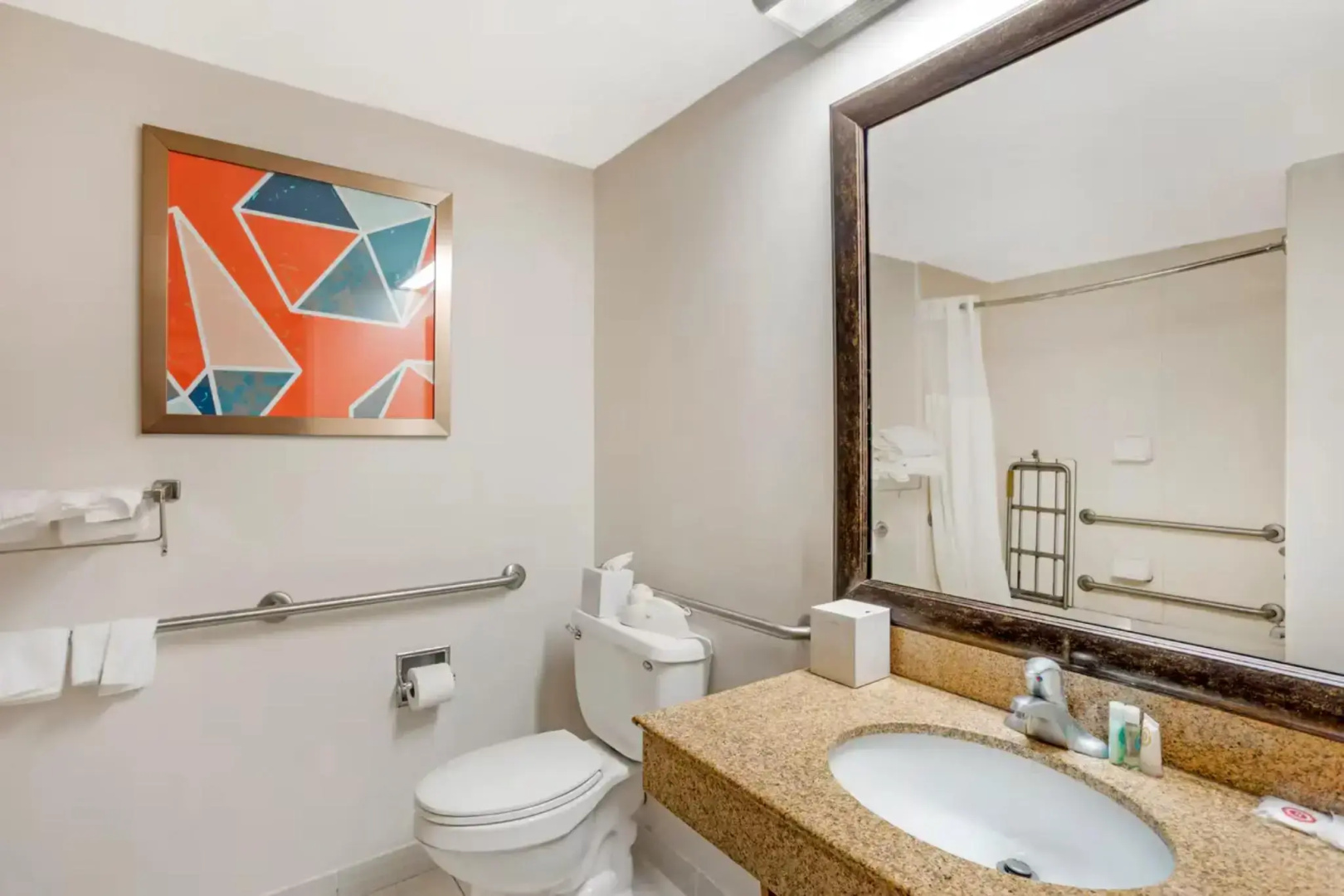 Comfort Inn & Suites Mt. Holly - Westampton