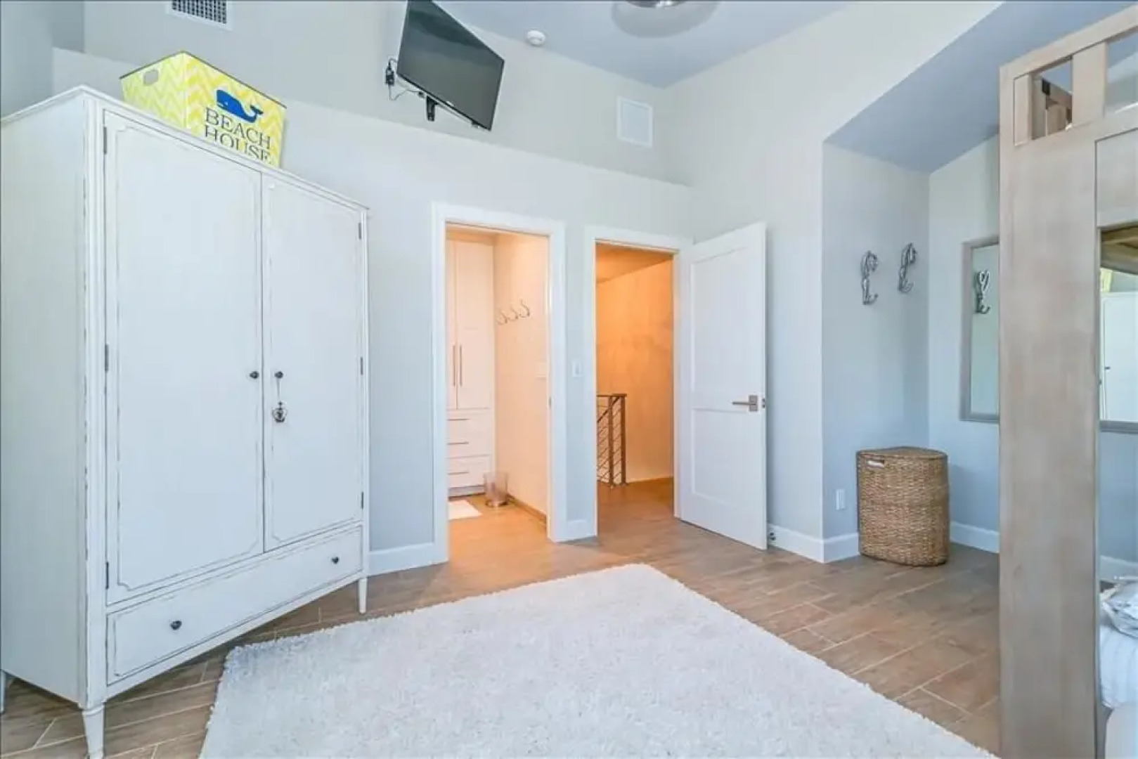 Seagrape Colony 10 - 3 Br Townhouse