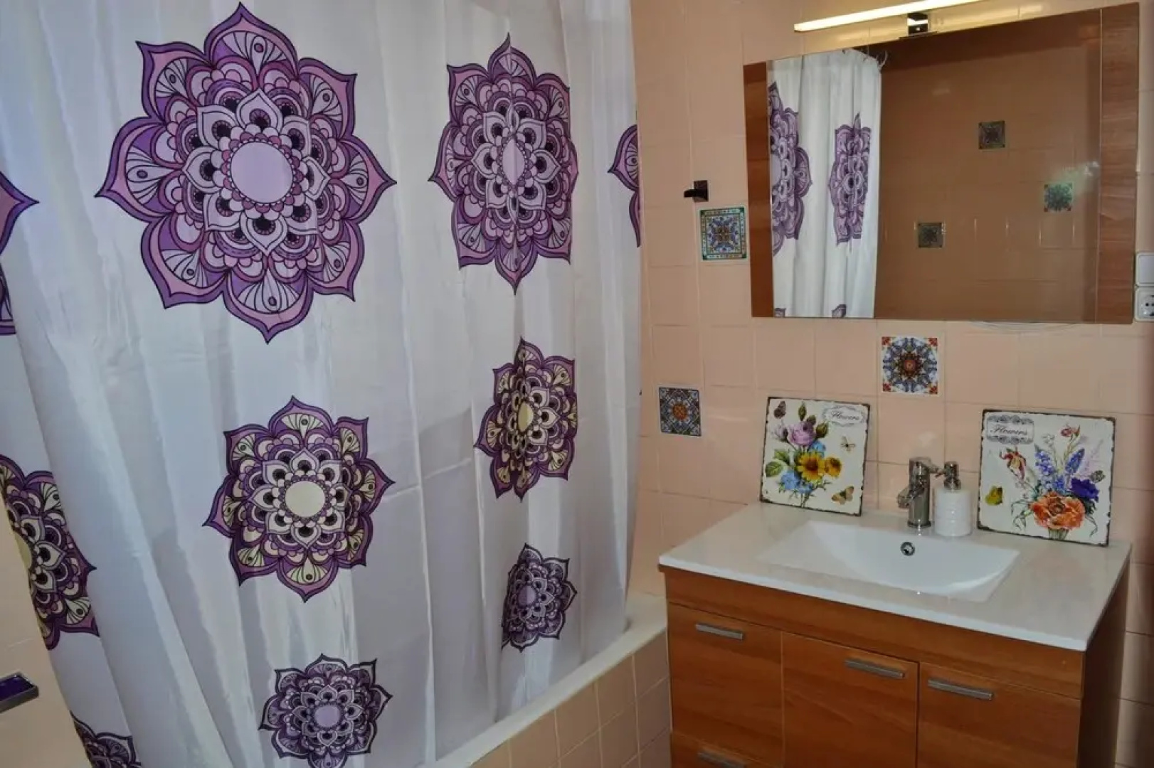 House With 5 Bedrooms in Morales de Rey, With Enclosed Garden and Wifi Near the Slopes