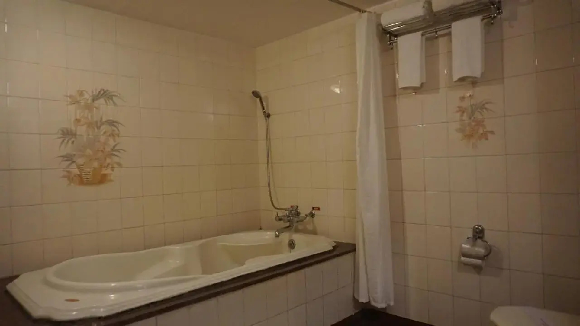 Hotel Poonja International