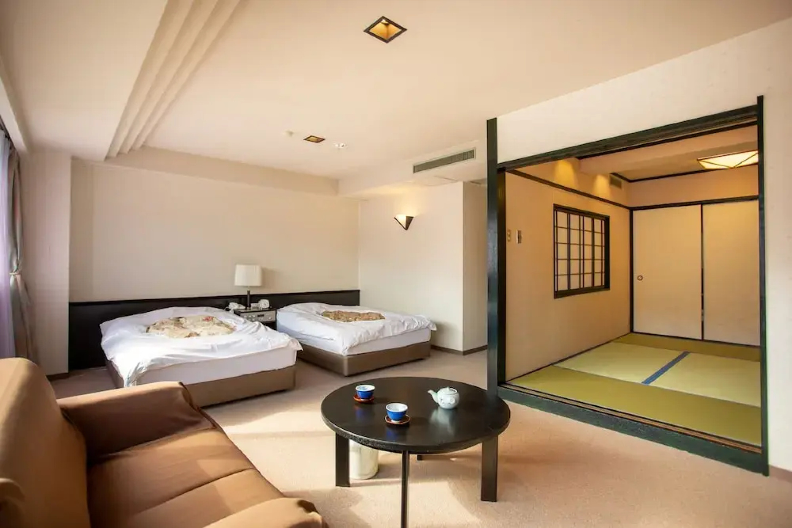 Hotel Second Stage