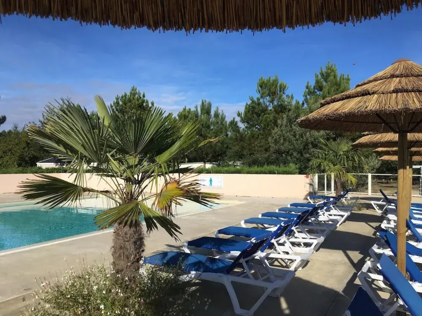 Property With 2 Bedrooms in Saint-julien-en-born, With Shared Pool, Furnished Garden and Wifi - 3 km From the Beach