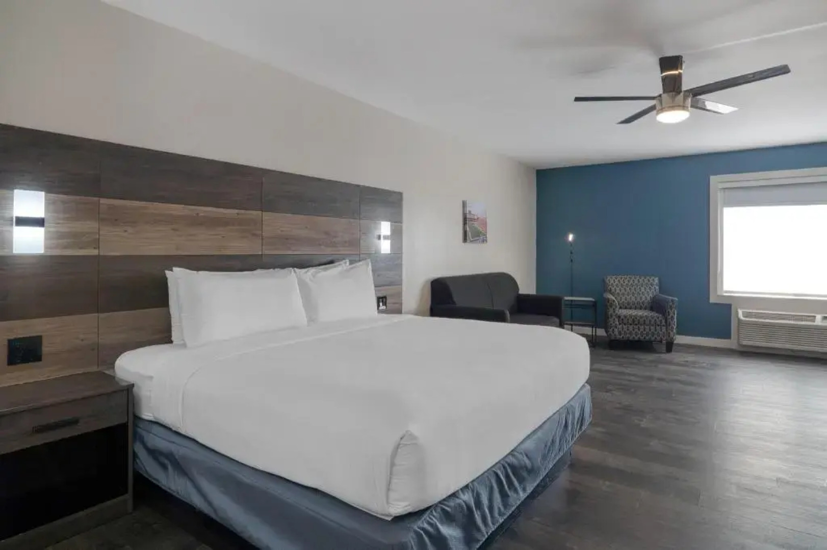 HOM Hotel Gainesville, SureStay Collection by Best Western