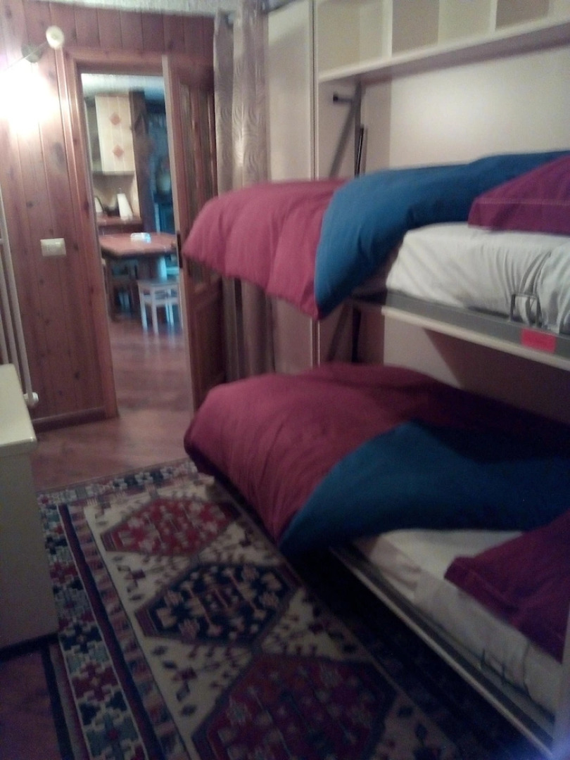 Chalet With 2 Bedrooms in Gratillon, With Wonderful Mountain View, Enc