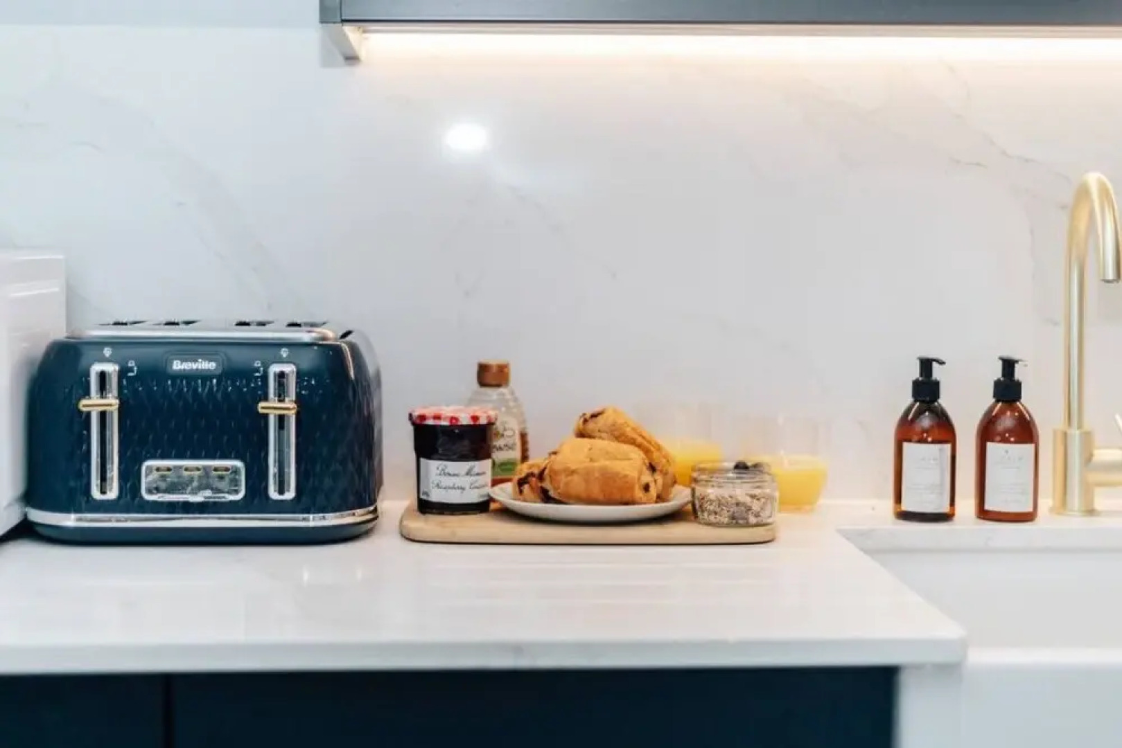 The Duke - One Parking Space