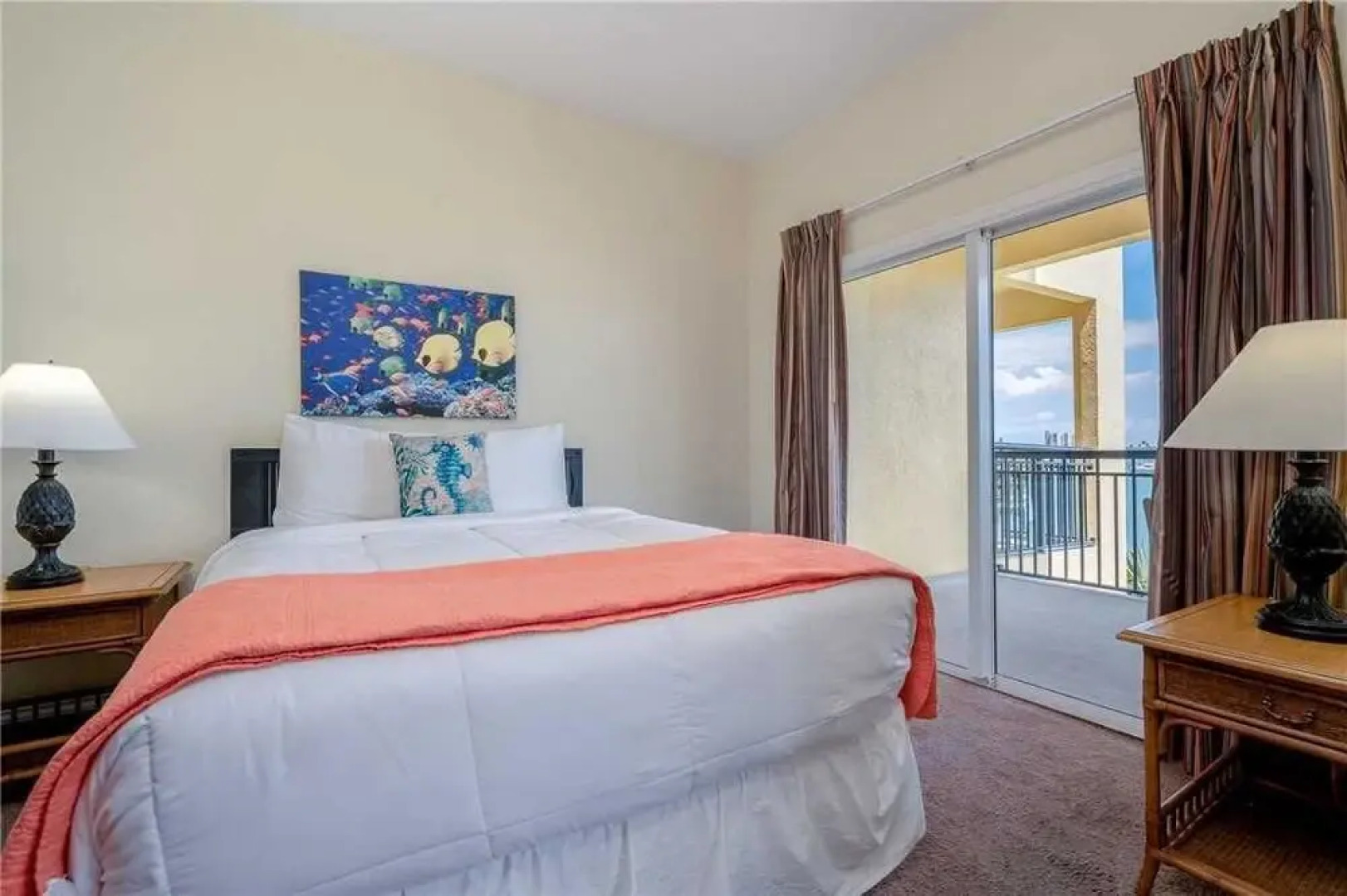 207 - Palms of Treasure Island