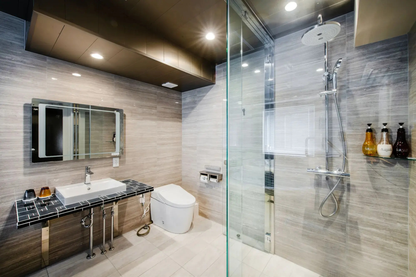 Hotel Front Inn Fukuoka airport