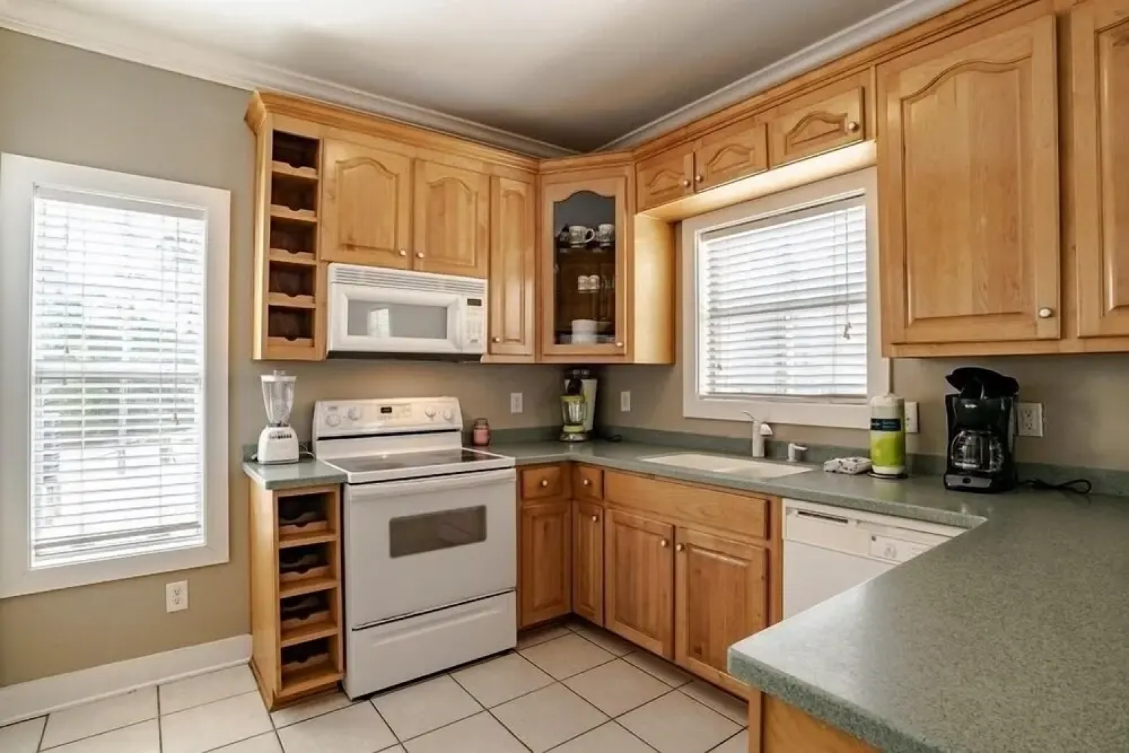 Living It Up 12B - 3 Br Condo