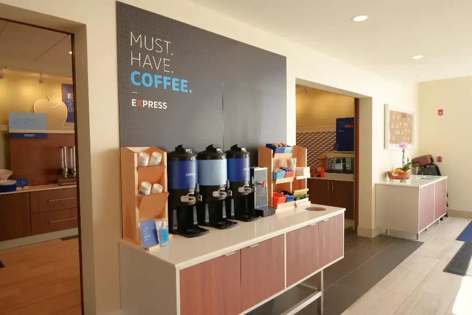 Holiday Inn Express & Suites Onalaska La Crosse Area by IHG