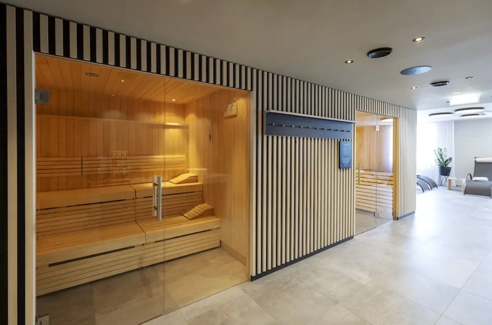 JUFA Hotel Laterns - Klangholzhus