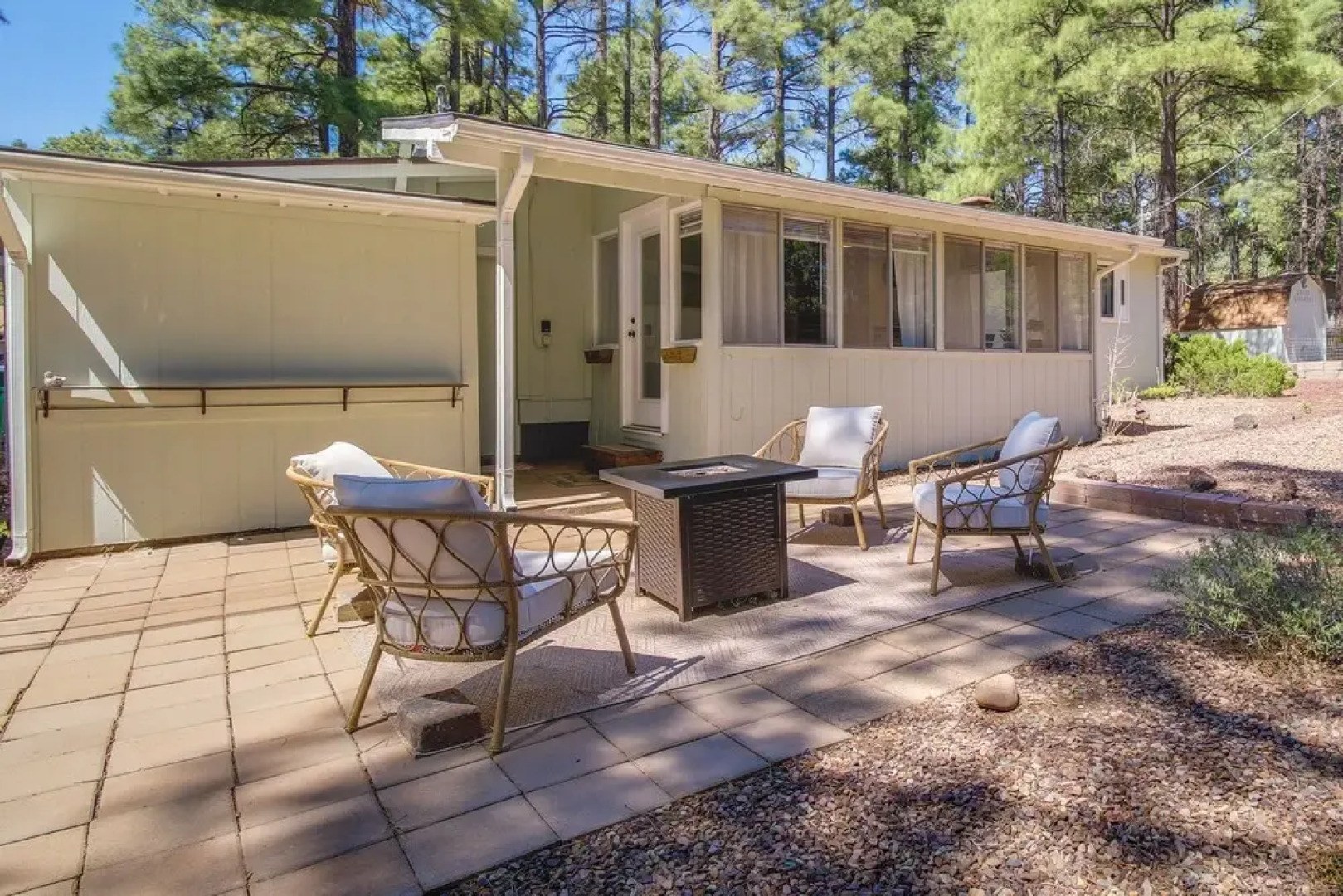 'casa Verde' - Renovated Cottage in Show Low!