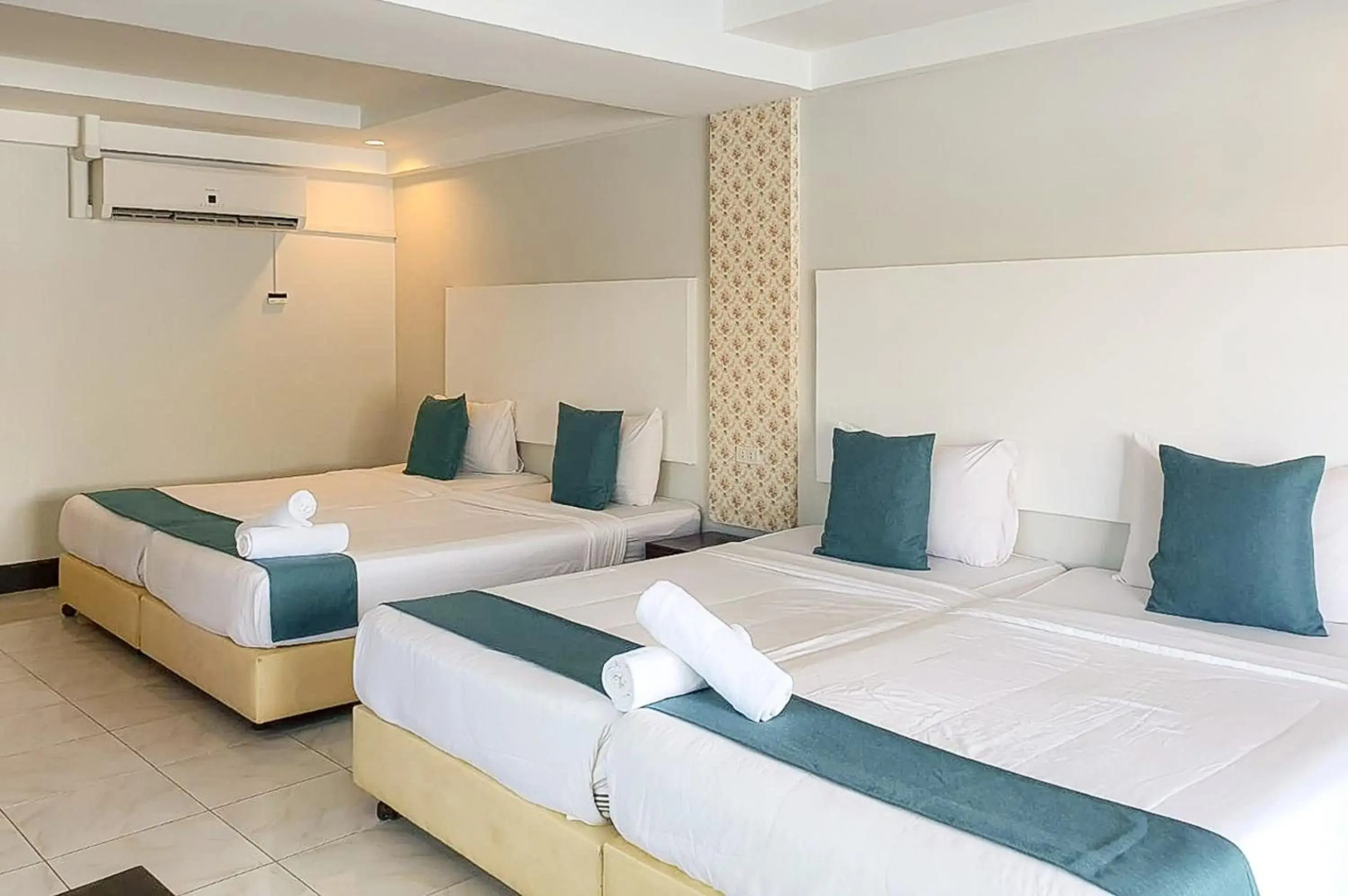 Phornpailin Riverside Resort