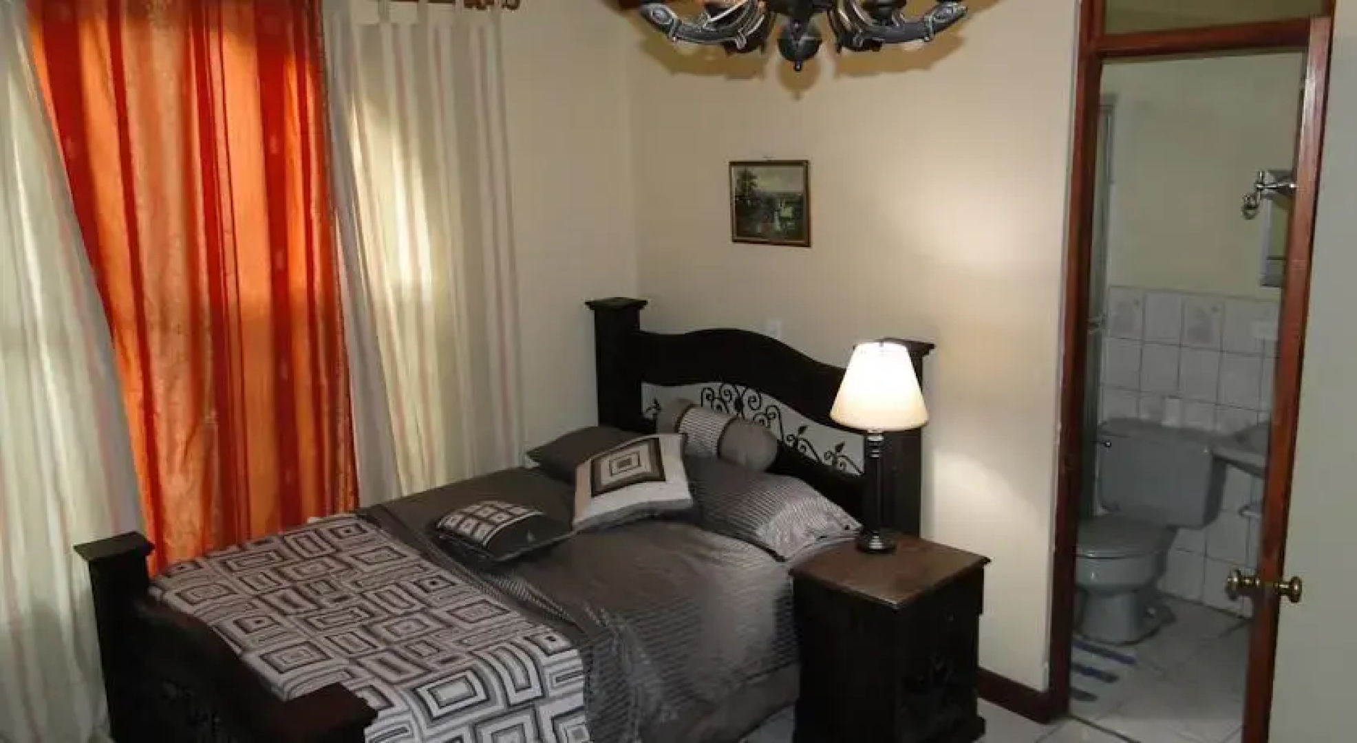 Villa Los Arcos