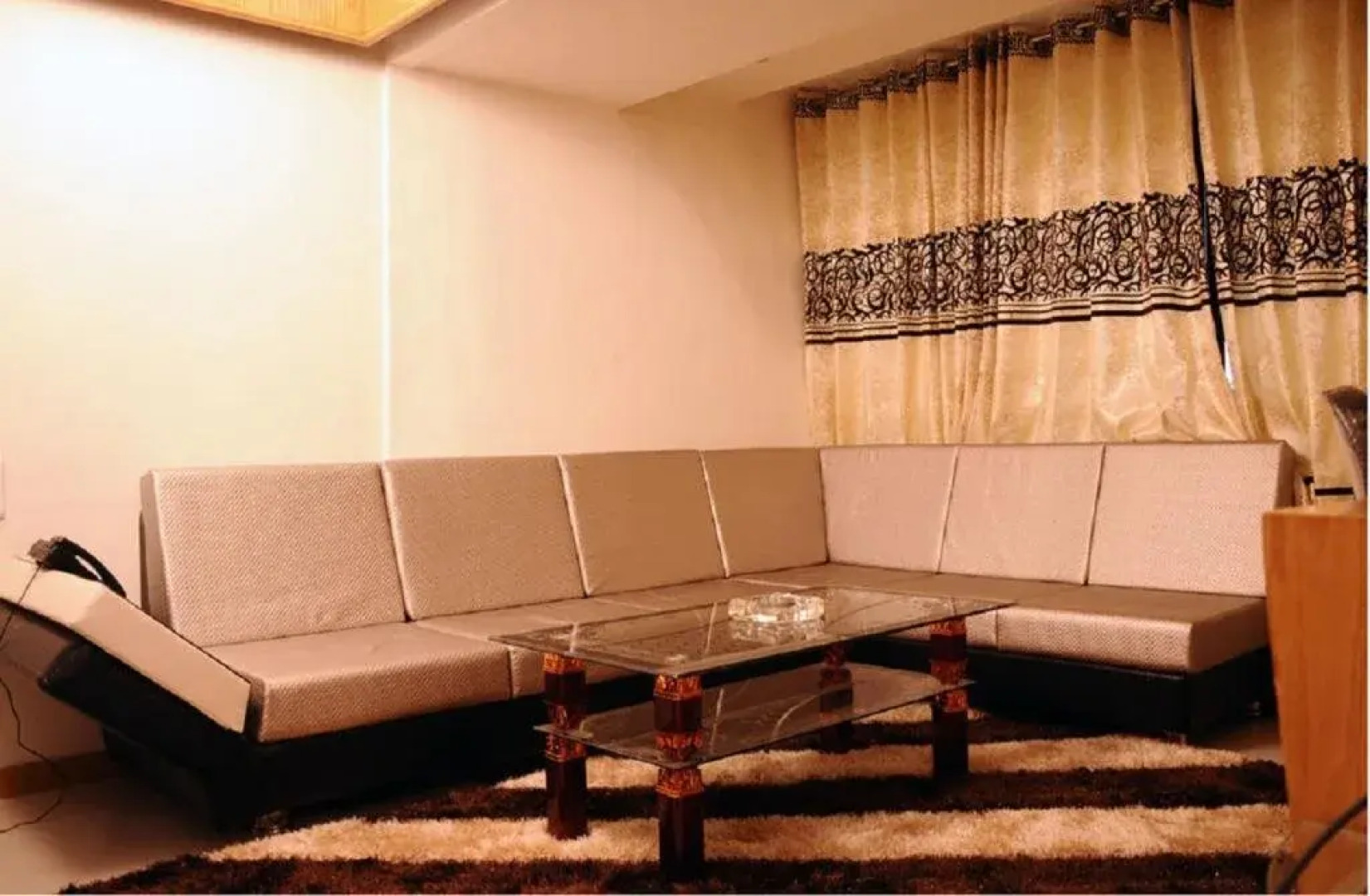 Hotel Palkhi International