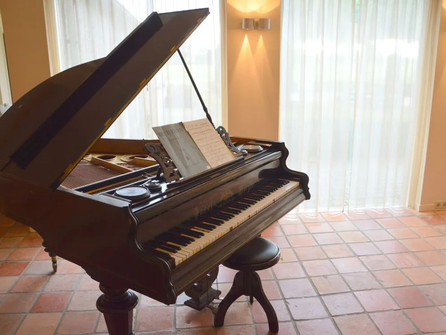 Lush Holiday Home in Oeffelt with 2 Saunas & Hot Tubs