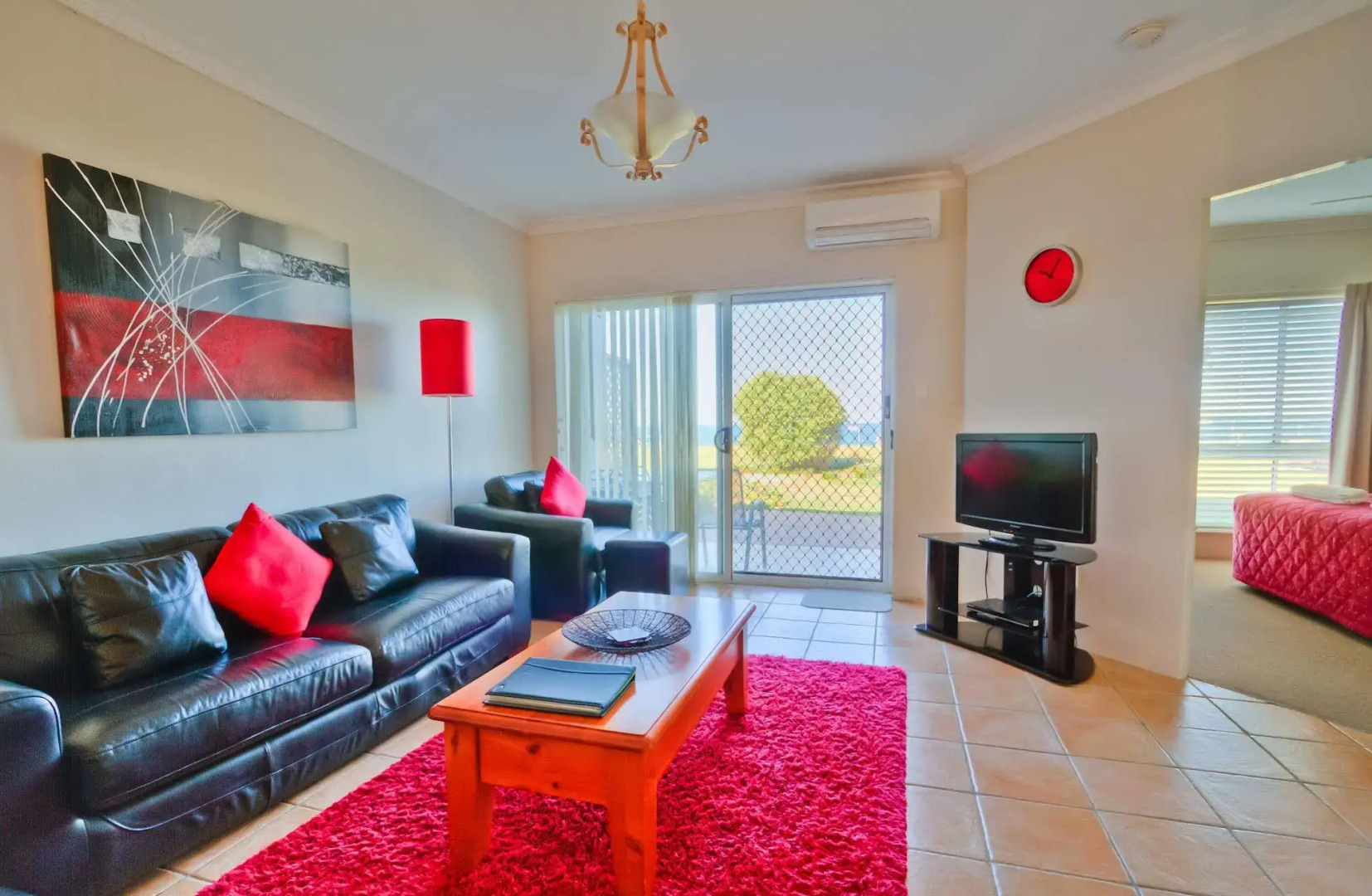 Meridian Resort Beachside