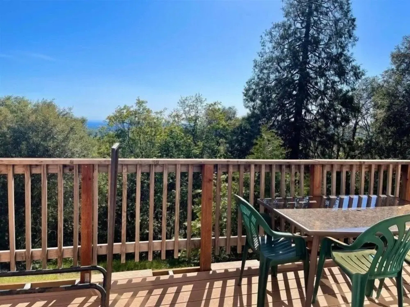 Hidden Views B 3 Bedroom Duplex by Redawning