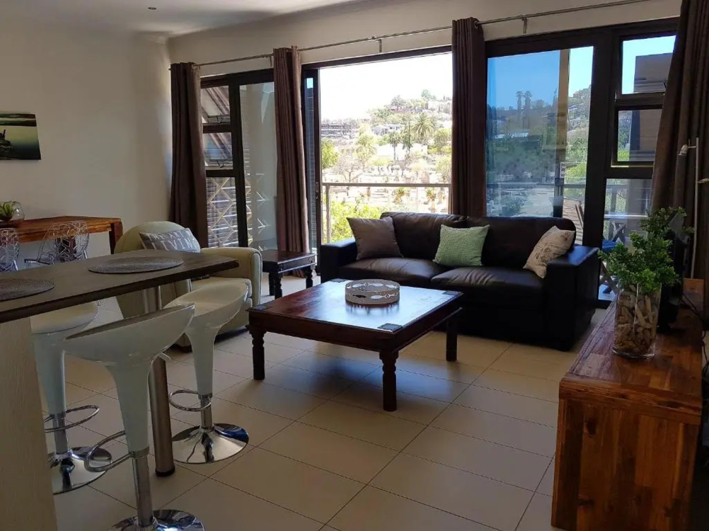 Rieks van der Walt Self-Catering Apartment