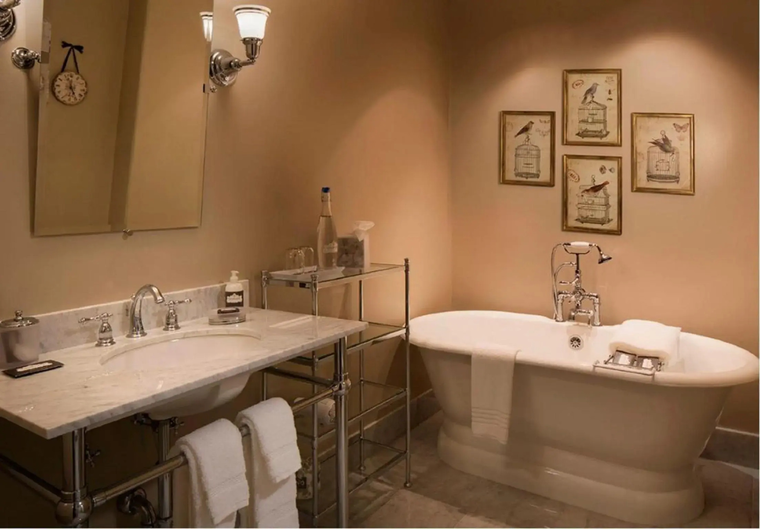 Enchanté Boutique Hotel