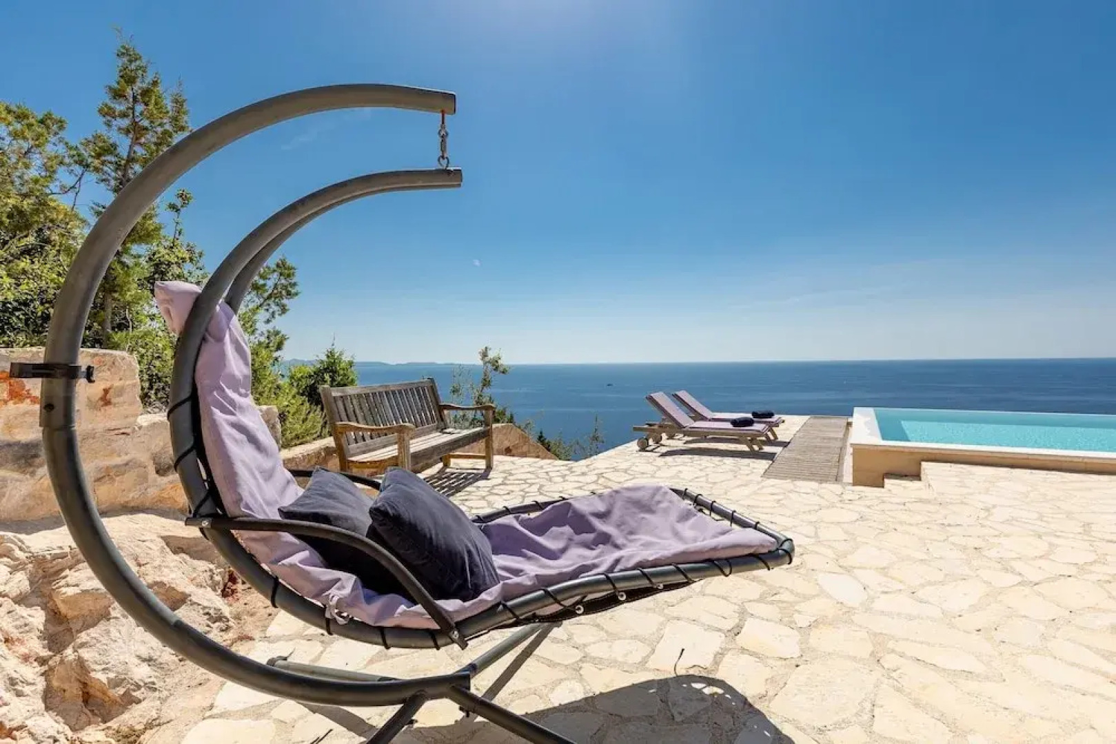 Stone Houses Dingač