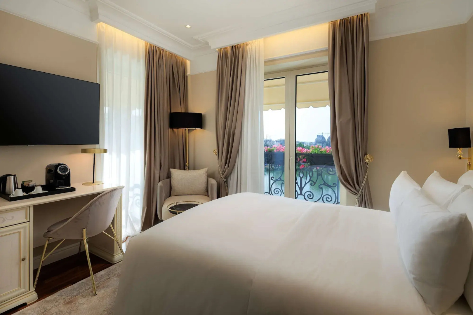 Radisson Collection Morina Hotel, Tirana