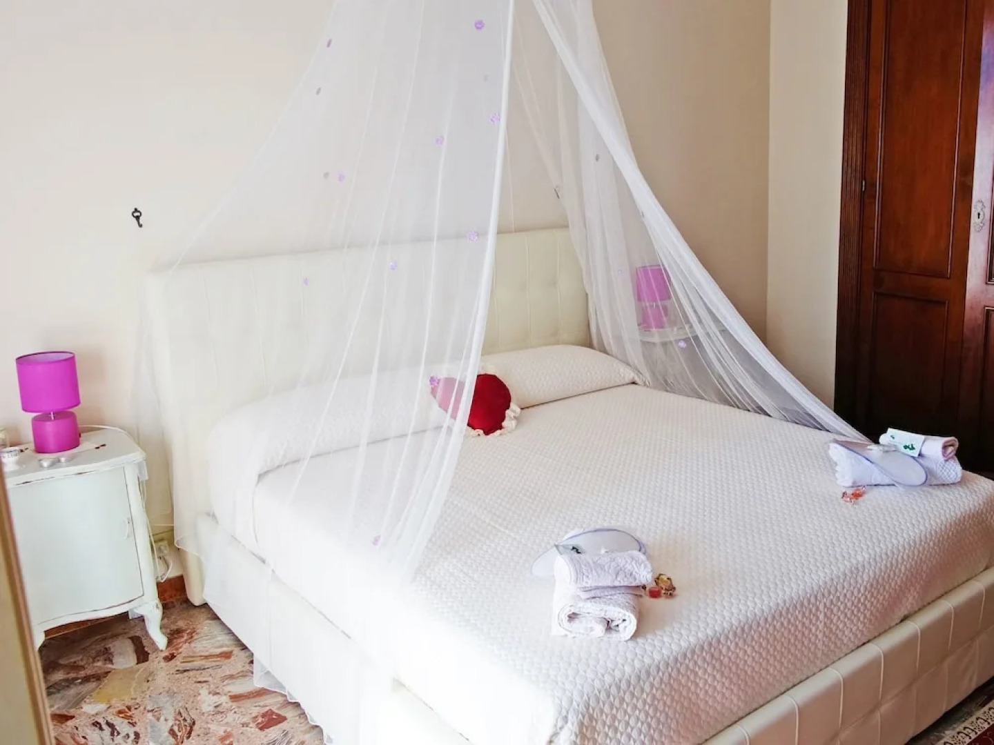 Romantica Evasione Bed & Breakfast