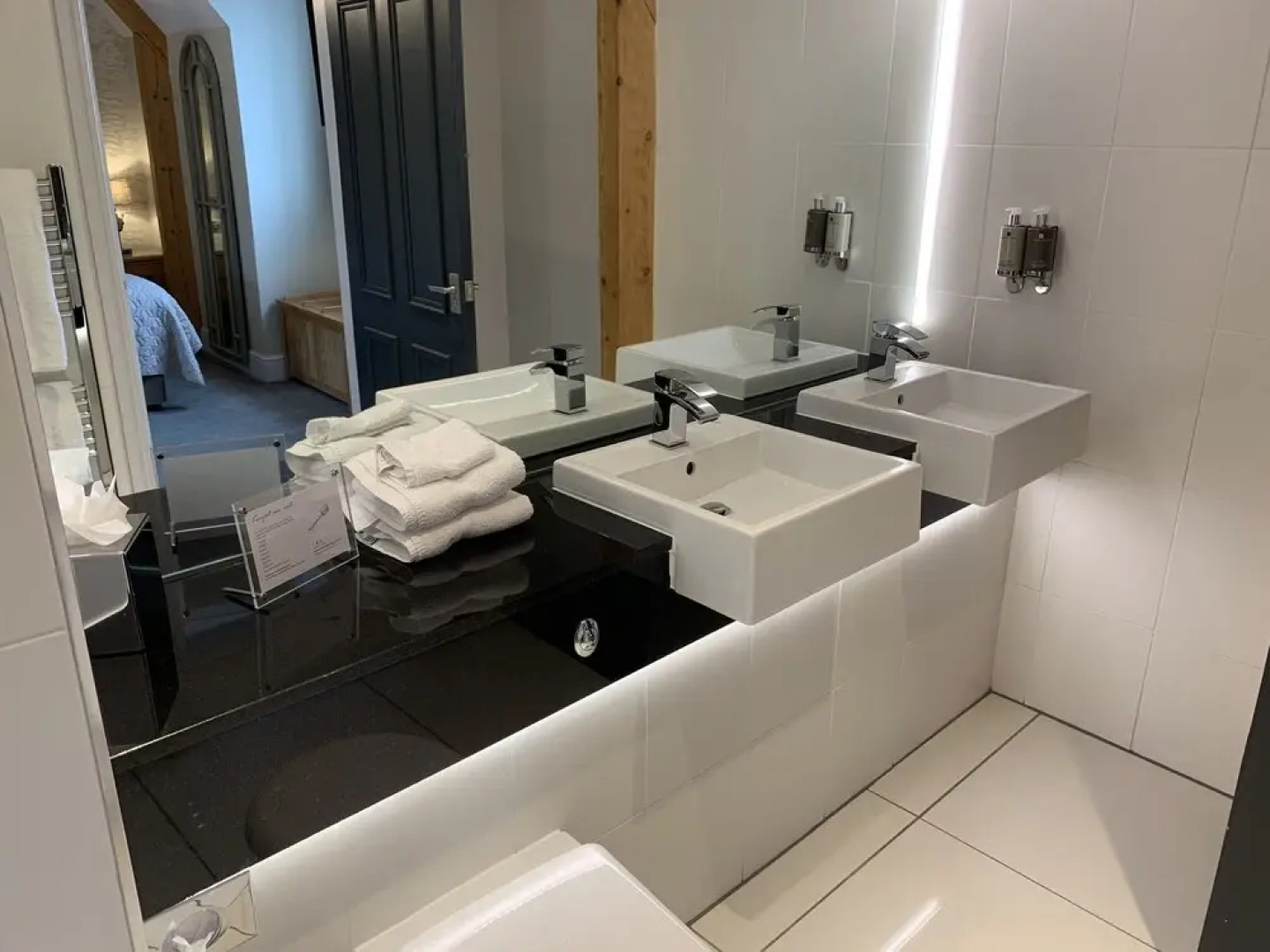 The Wheatsheaf Hotel Sandbach