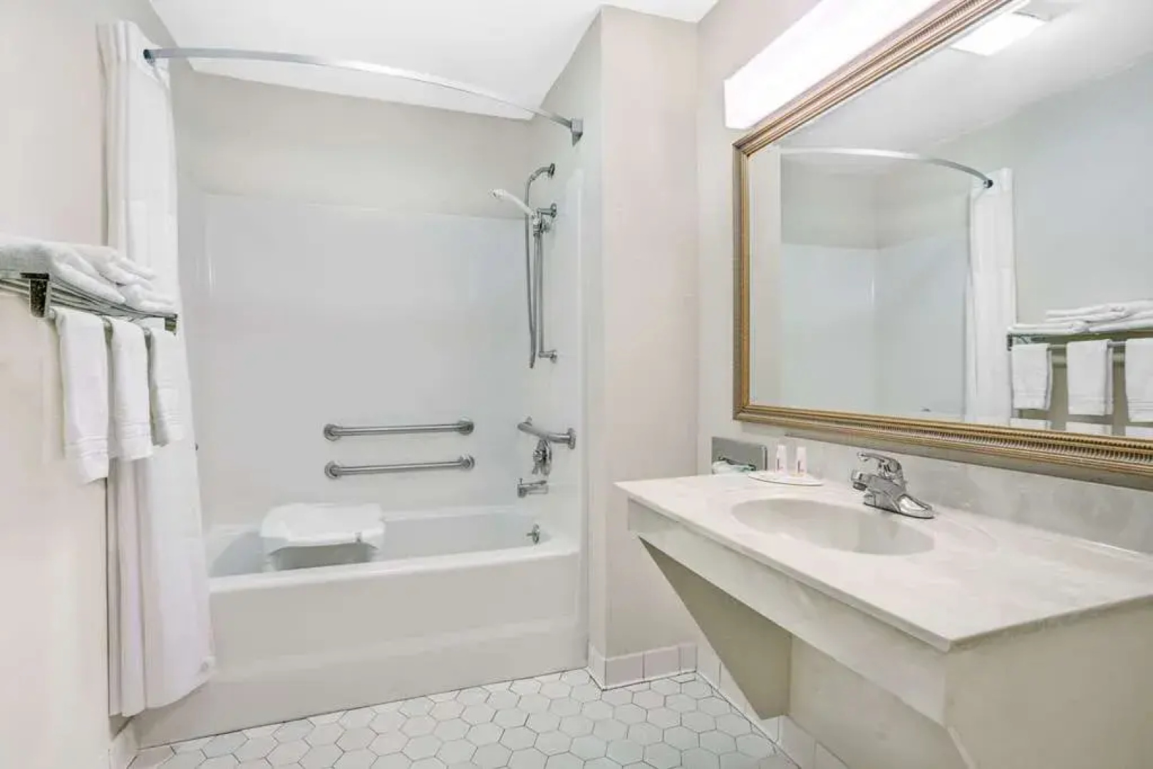 Hampton Inn Macon - I-475