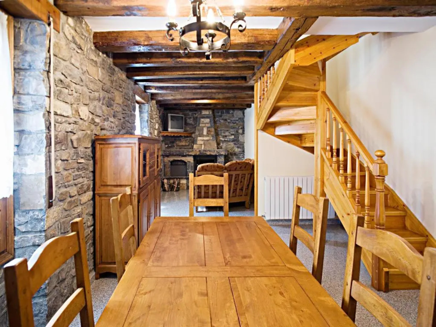 Apartamentos Casa Buisan