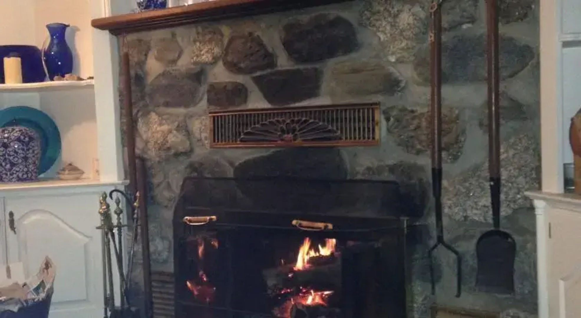 Riverhouse Inn Bed & Breakfast